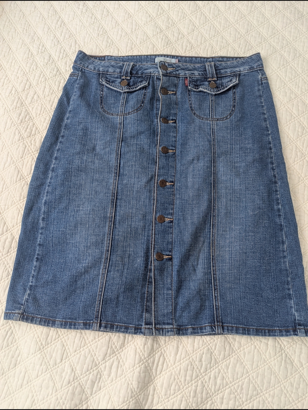 Vintage Y2K Levi's Blue Denim Button-Front Midi Skirt